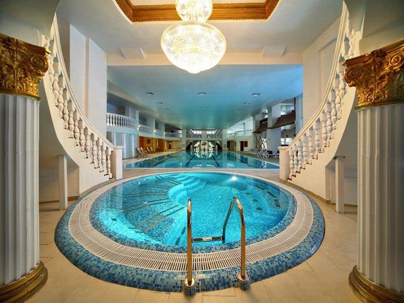 Royal Medical Cezar Hotel ตรุสคาเวตส์ ภายนอก รูปภาพ